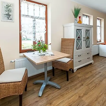 Apartament Weingut Pawis *